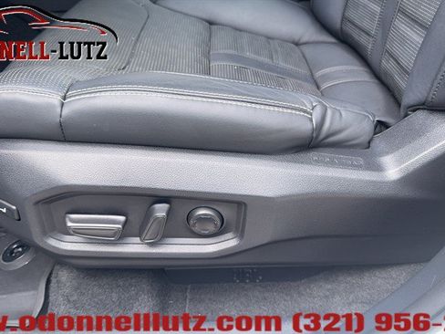 Used 2024 Toyota Sequoia Capstone RWD image 9