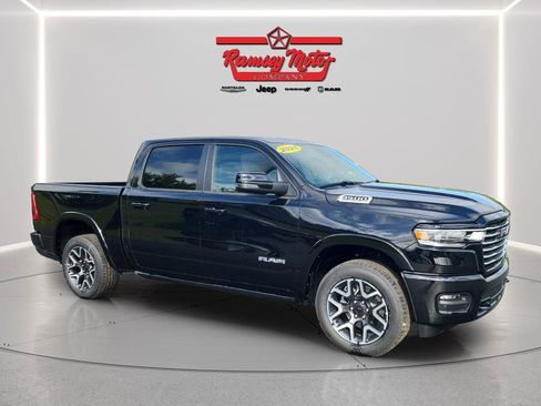 New 2026 RAM 1500 Laramie AWD/4WD image 7