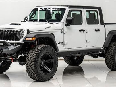 Used 2025 Jeep Gladiator Sport