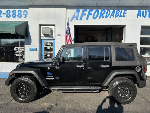 Used 2016 Jeep Wrangler Unlimited Sport w/ Quick Order Package 24S image 6
