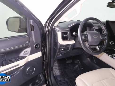 Used 2022 Ford Expedition Platinum image 50