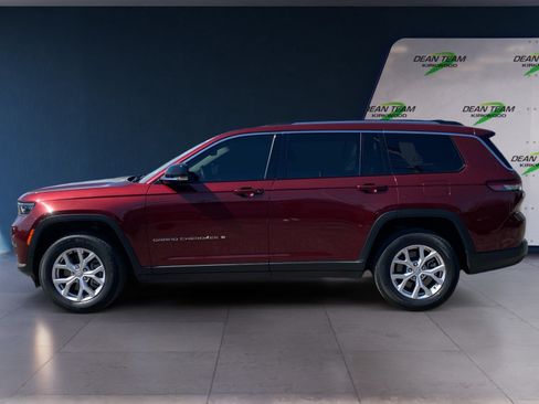 Used 2022 Jeep Grand Cherokee L Limited AWD/4WD image 5
