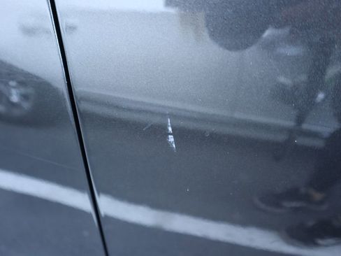 Used 2018 Jeep Compass Limited w/ Navigation Group image 27