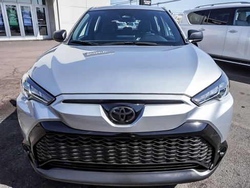 Used 2024 Toyota Corolla Cross AWD Hybrid image 2