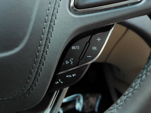 Used 2019 Lincoln MKZ Premiere FWD image 39