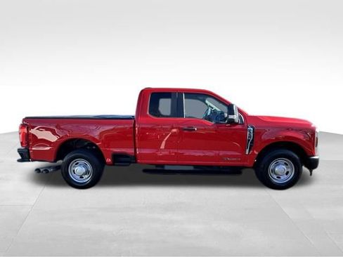 Used 2024 Ford F350 XL image 9