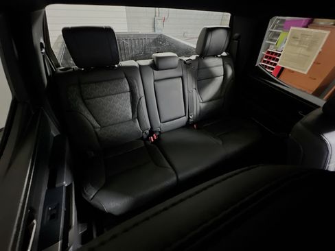 Used 2025 Toyota Tundra Limited w/ TRD Off-Road Package AWD/4WD image 33