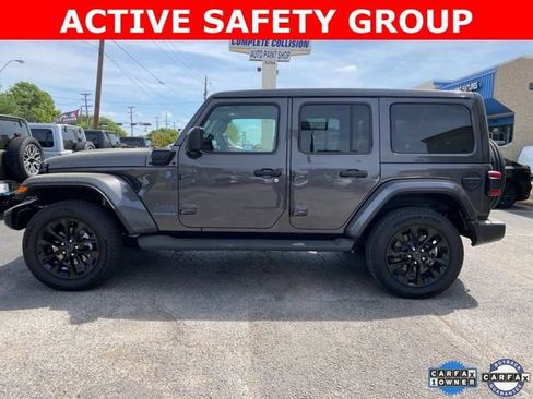 Used 2025 Jeep Wrangler Unlimited Sahara w/ Safety Group image 2