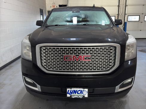 Used 2017 GMC Yukon XL Denali w/ Open Road Package image 8