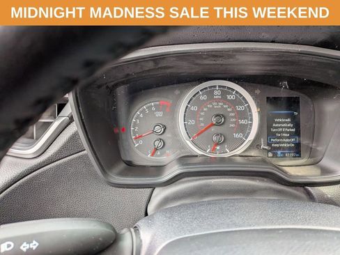 Used 2022 Toyota Corolla Cross LE w/ Moonroof Package image 11