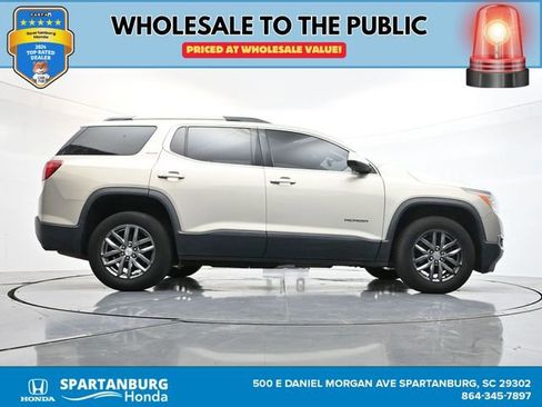 Used 2017 GMC Acadia SLE image 44