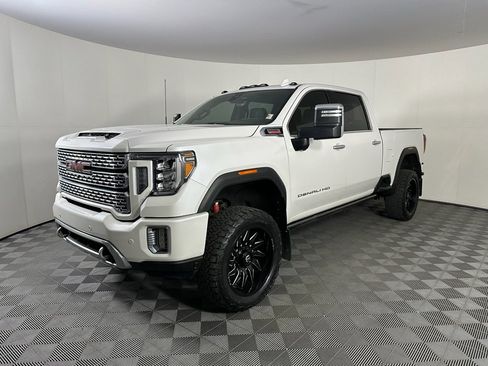 Used 2022 GMC Sierra 3500 Denali w/ Denali Ultimate Package image 4