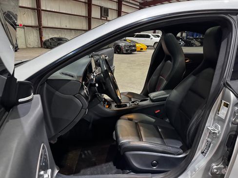 Used 2017 Mercedes-Benz CLA 250 4MATIC image 13