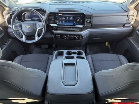 Certified 2025 Chevrolet Silverado 1500 LT image 13