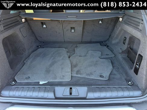 Used 2023 Land Rover Range Rover Sport SE Dynamic AWD/4WD image 12