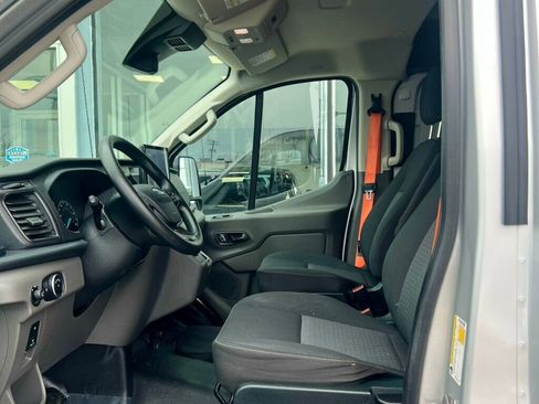 Used 2023 Ford E-Transit T-350 image 14