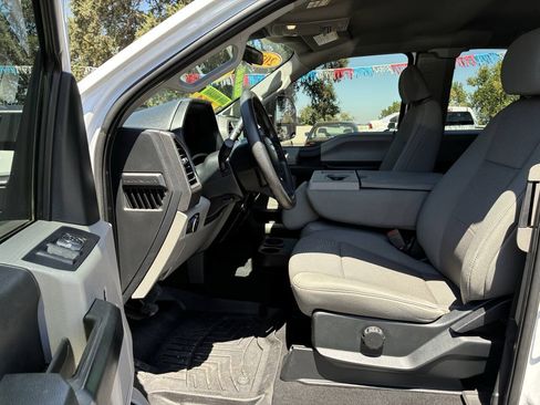 Used 2020 Ford F350 XL w/ STX Appearance Package AWD/4WD image 3
