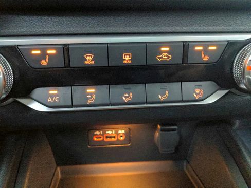 Used 2022 Nissan Altima SV image 20