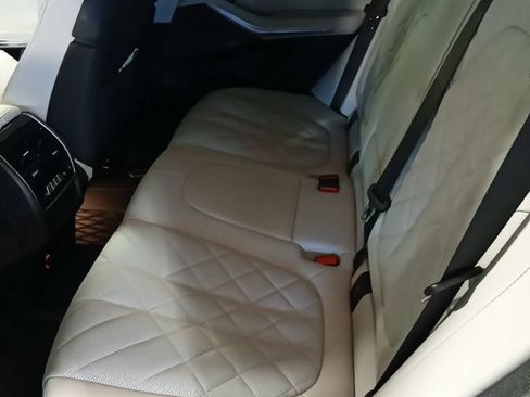 Used 2024 BMW X5 xDrive50e w/ M Sport Package AWD/4WD image 10