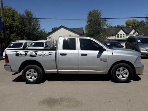Used 2019 RAM 1500 Tradesman w/ Chrome Plus Package RWD image 3