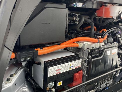 Certified 2023 Lexus RZ 450e Premium w/ Technology Package image 37