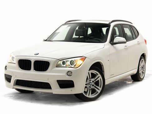 Used 2014 BMW X1 xDrive28i image 1