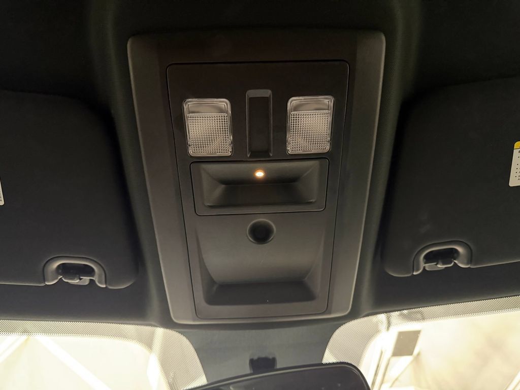 Used 2022 RAM 1500 Warlock AWD/4WD image 20