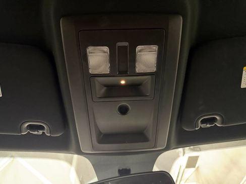 Used 2022 RAM 1500 Warlock AWD/4WD image 20