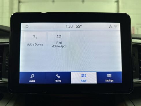 Used 2024 Ford Explorer XLT w/ Equipment Group 202A image 30