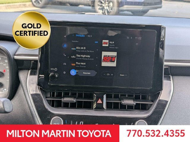 Used 2025 Toyota Corolla LE FWD image 17