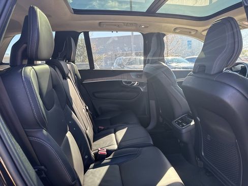 Certified 2023 Volvo XC60 B5 Plus w/ Protection Package Premier image 15