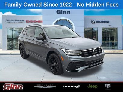 Used 2024 Volkswagen Tiguan SE R-Line