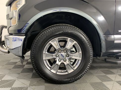 Used 2016 Ford F150 XLT w/ Equipment Group 301A Mid RWD image 9