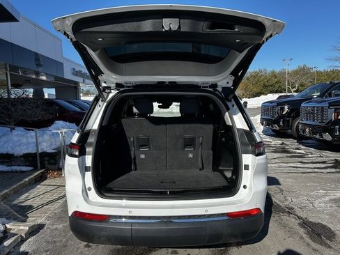 Used 2022 Jeep Grand Cherokee L Limited w/ MOPAR Finishing Package image 29