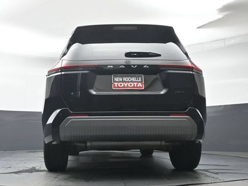 Used 2026 Toyota RAV4 XSE w/ Panoramic Sun Roof Package AWD/4WD image 40