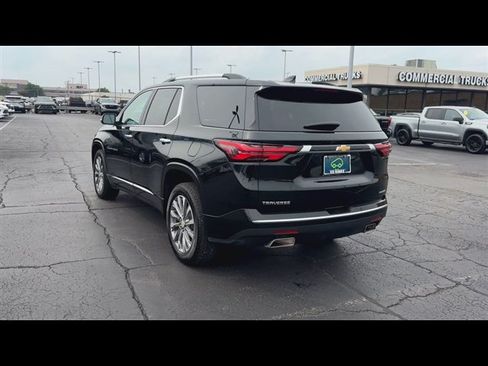 Used 2023 Chevrolet Traverse Premier w/ LPO, Floor Liner Package FWD image 7