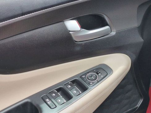 Used 2019 Hyundai Santa Fe SE FWD image 20