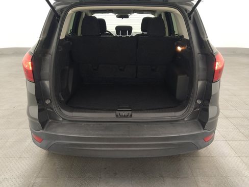 Used 2019 Ford Escape S image 29