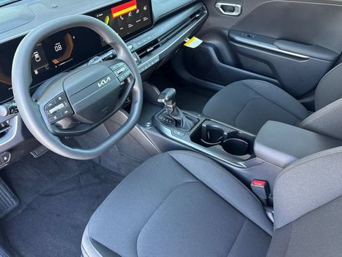 New 2026 Kia K4 FWD image 11