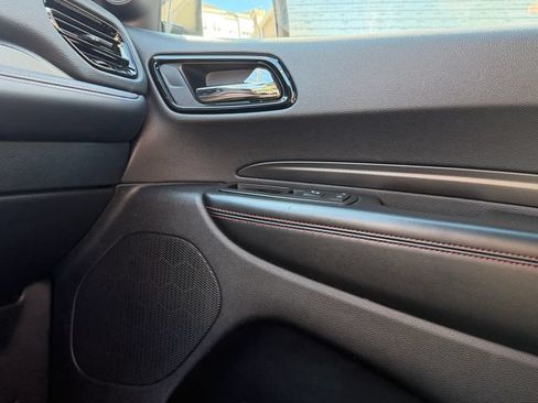 Used 2025 Dodge Durango GT RWD image 18