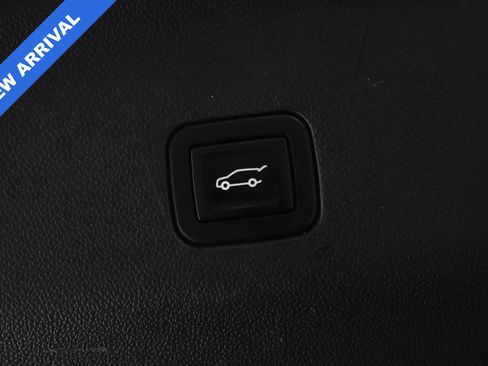 Used 2022 Cadillac Escalade ESV Premium Luxury image 10