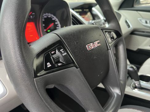 Used 2017 GMC Terrain SLE image 7