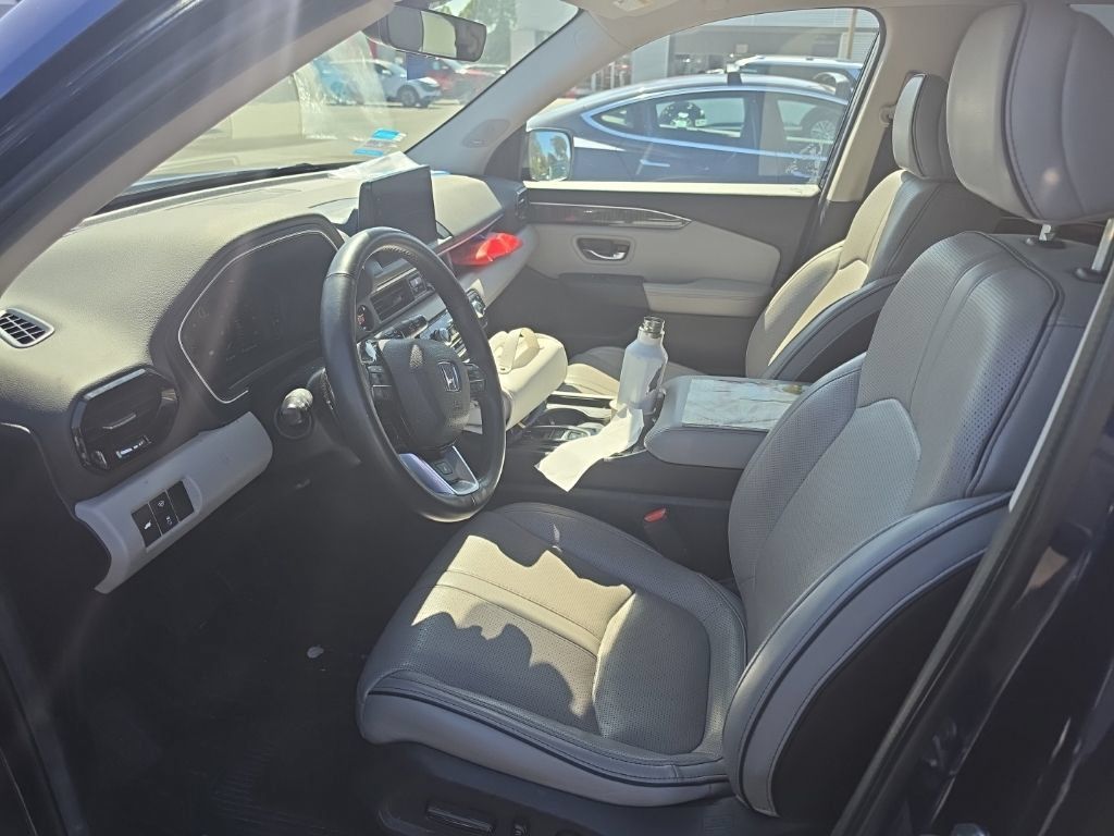 Used 2024 Honda Pilot Elite image 5