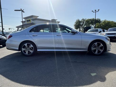 Used 2019 Mercedes-Benz E 300 w/ Premium 1 Package image 7