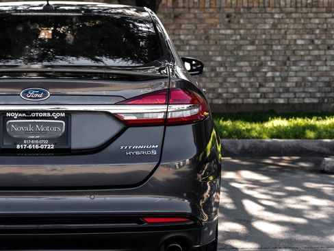 Used 2017 Ford Fusion Titanium image 62