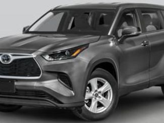 Used 2023 Toyota Highlander XLE FWD video 1