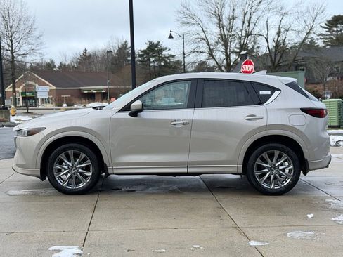 New 2025 MAZDA CX-5 AWD 2.5 S w/ Premium Plus Pkg image 15
