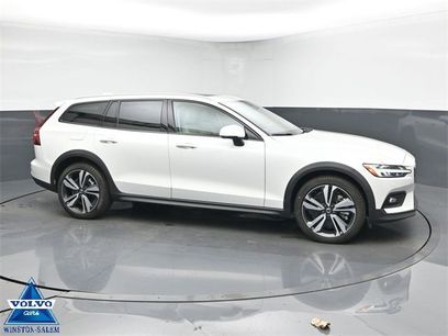Used 2024 Volvo V60 B5 Cross Country Plus