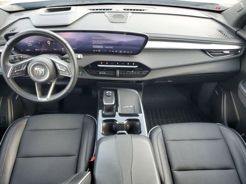 Used 2025 Buick Enclave Preferred w/ Power Package FWD image 15