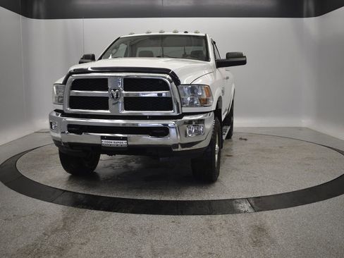 Used 2014 RAM 2500 SLT w/ Popular Equipment Group image 1